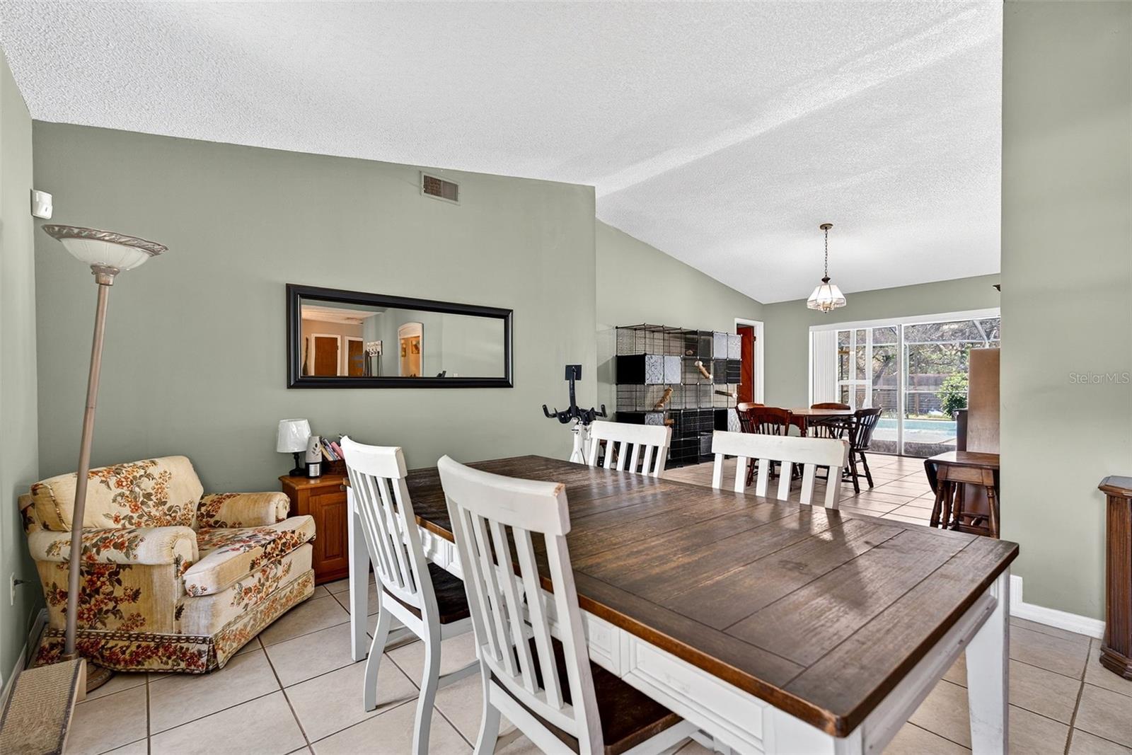 Image 14 of 48 For 11345 Blackwood Drive