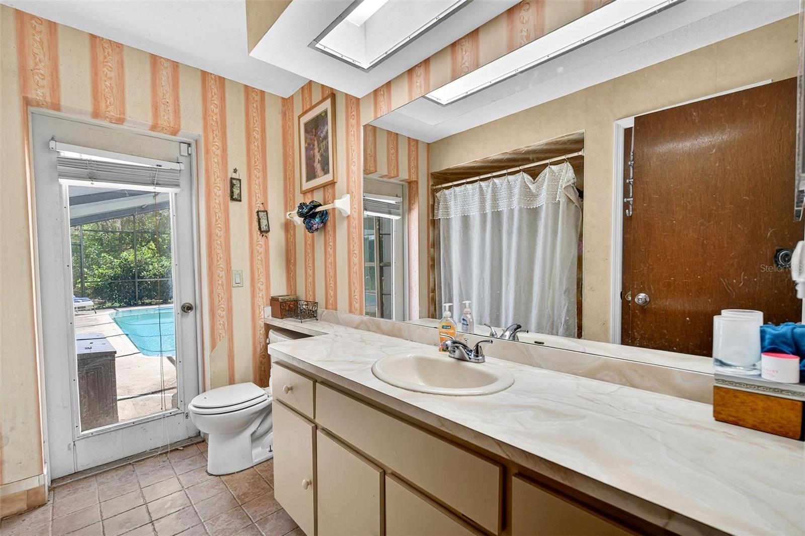 Image 36 of 48 For 11345 Blackwood Drive