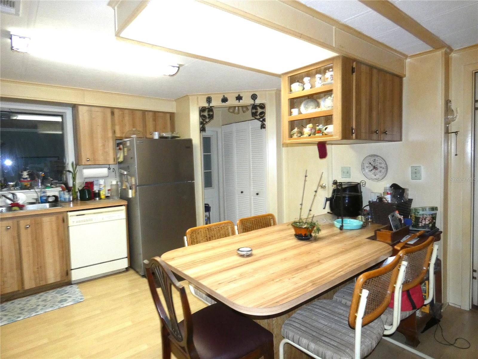 Image 18 of 46 For 9633 Ray Street