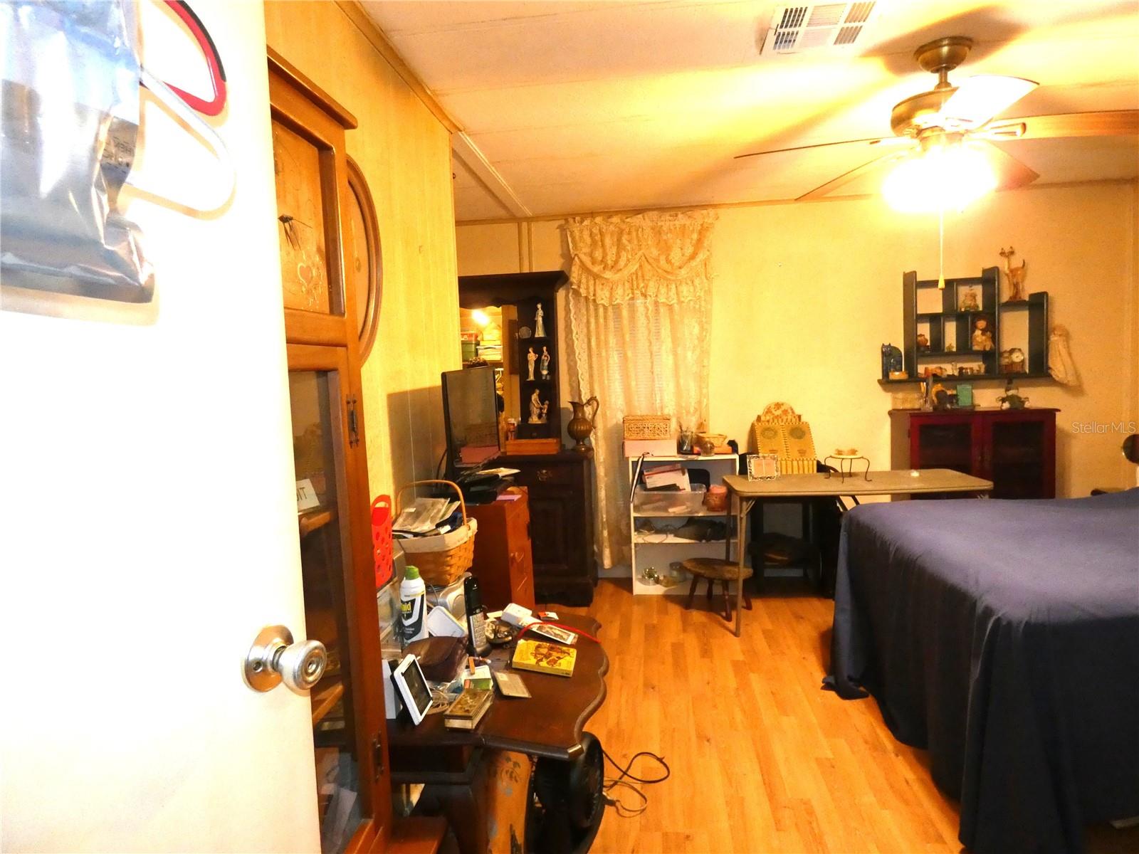 Image 36 of 46 For 9633 Ray Street