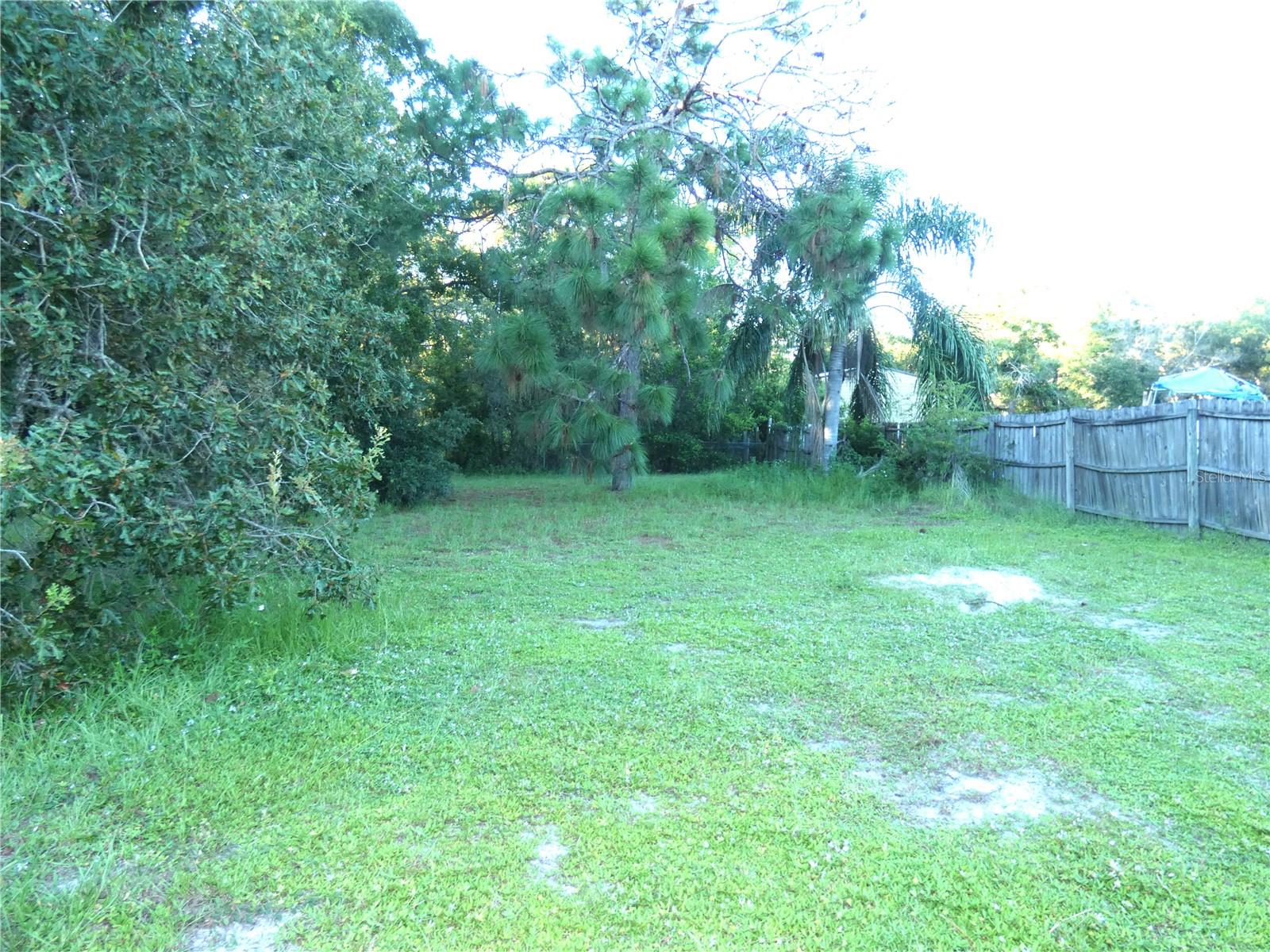 Image 8 of 46 For 9633 Ray Street