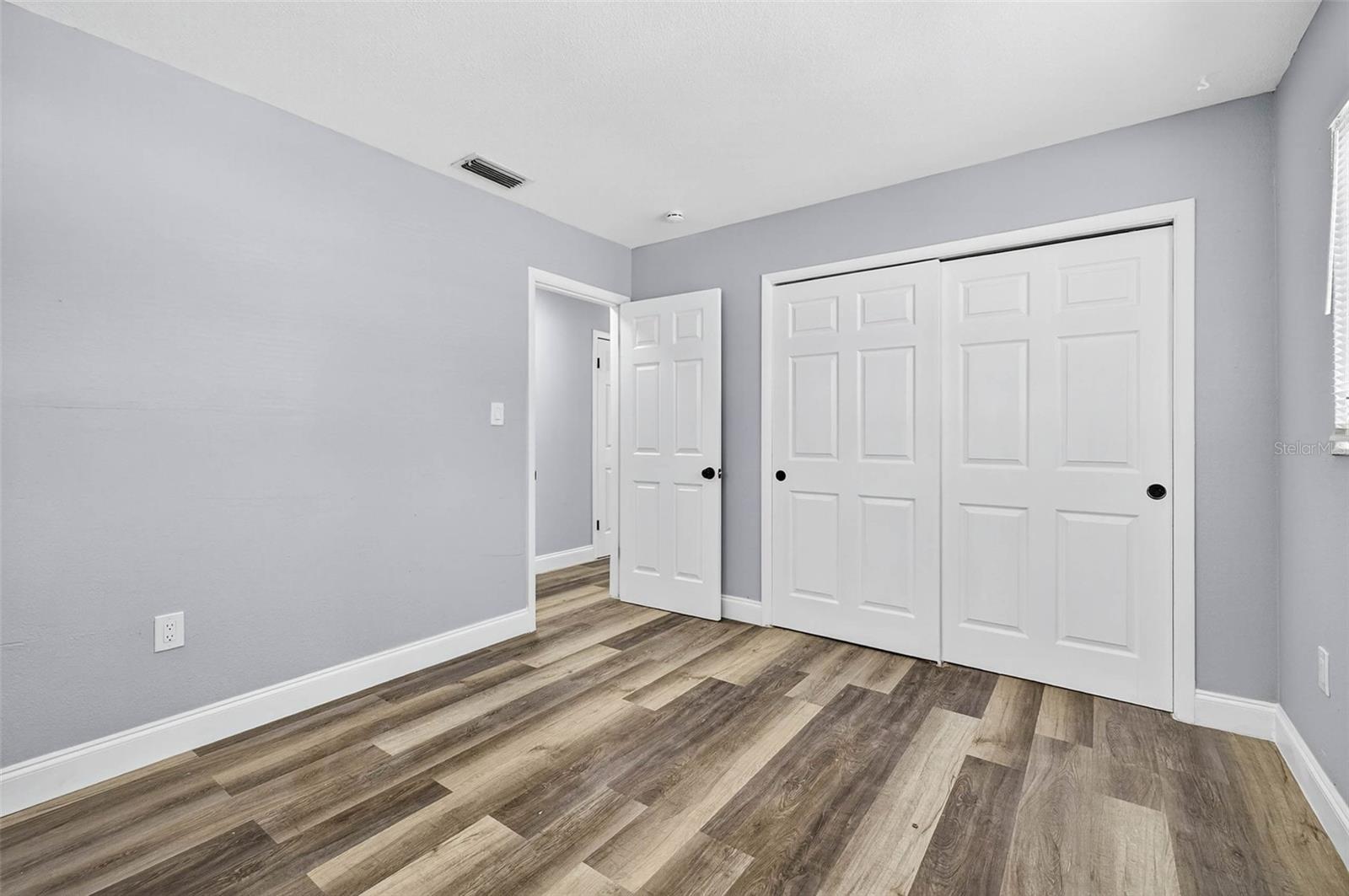 Image 19 of 27 For 1816 Bayshore Gardens Parkway