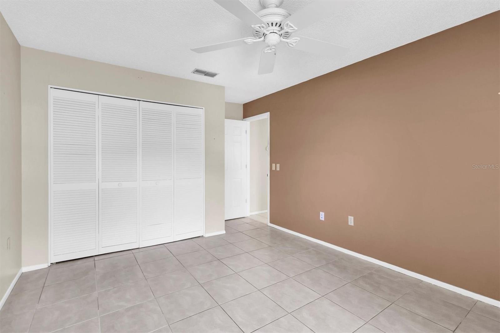 Image 16 of 54 For 4872 Boonesboro Court