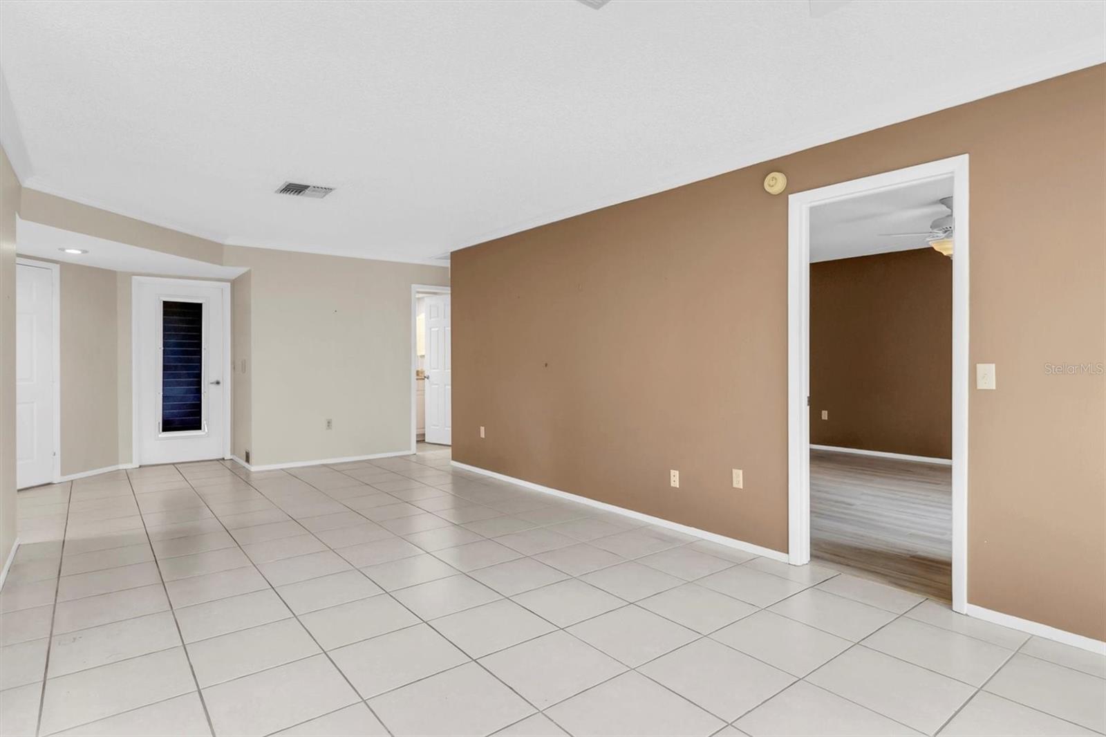 Image 8 of 54 For 4872 Boonesboro Court