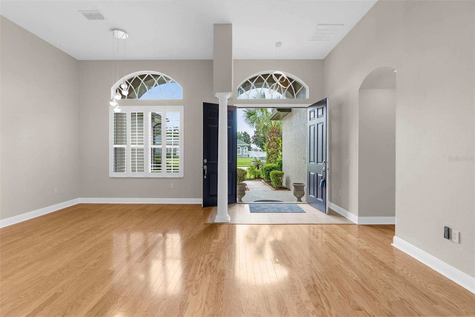 Image 11 of 56 For 13698 Weatherstone Drive