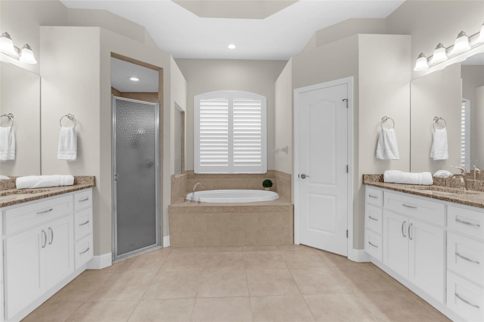Image 33 of 56 For 13698 Weatherstone Drive