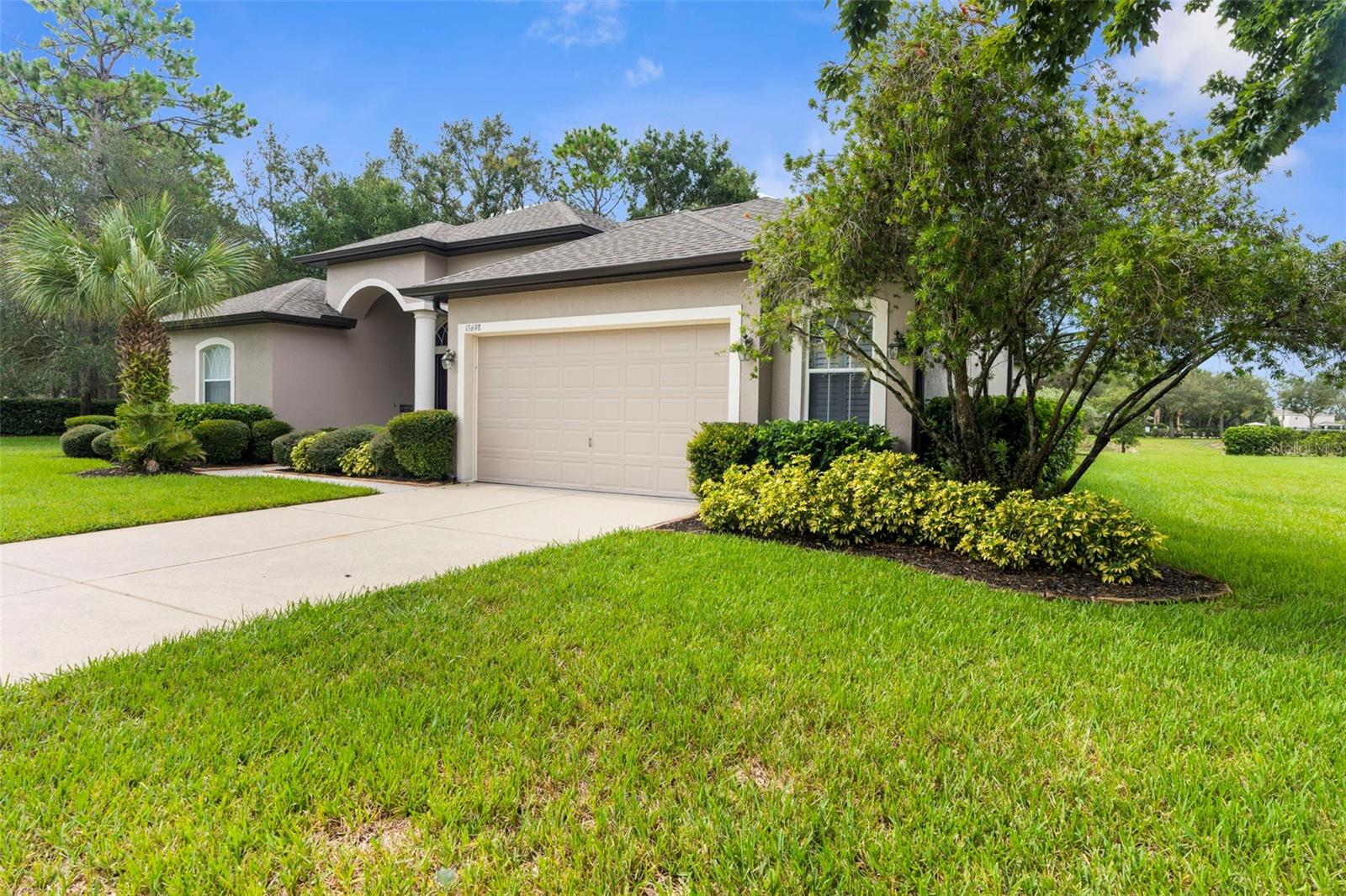 Image 4 of 56 For 13698 Weatherstone Drive