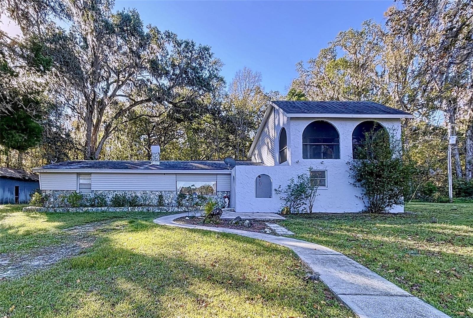 Image 15 of 91 For 9481 Patrick Street