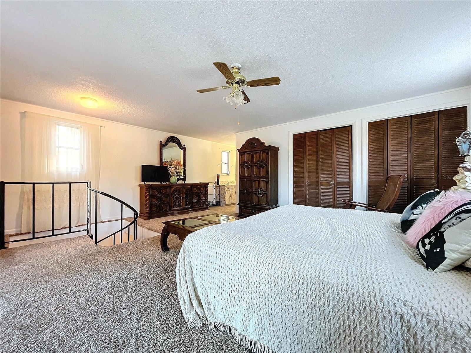 Image 43 of 91 For 9481 Patrick Street