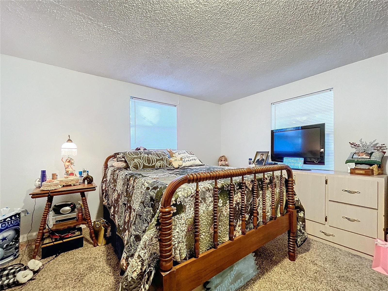 Image 49 of 91 For 9481 Patrick Street