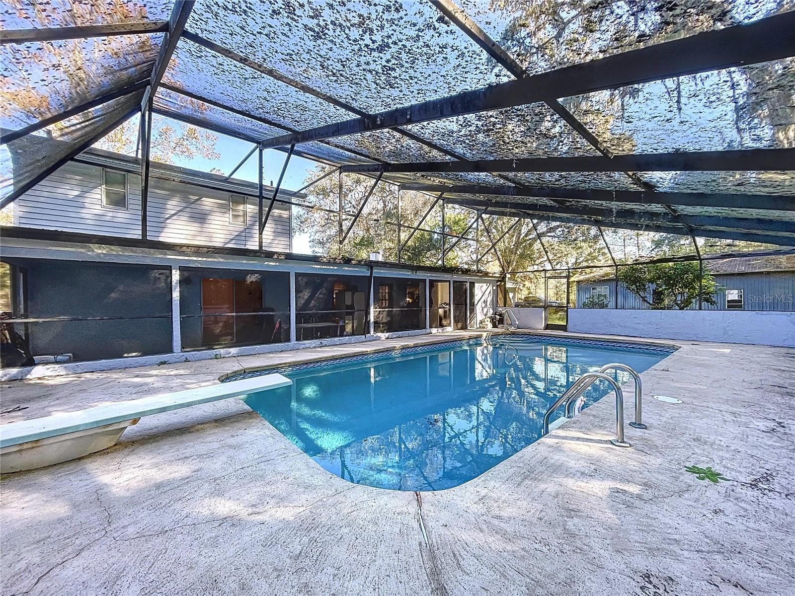 Image 60 of 91 For 9481 Patrick Street