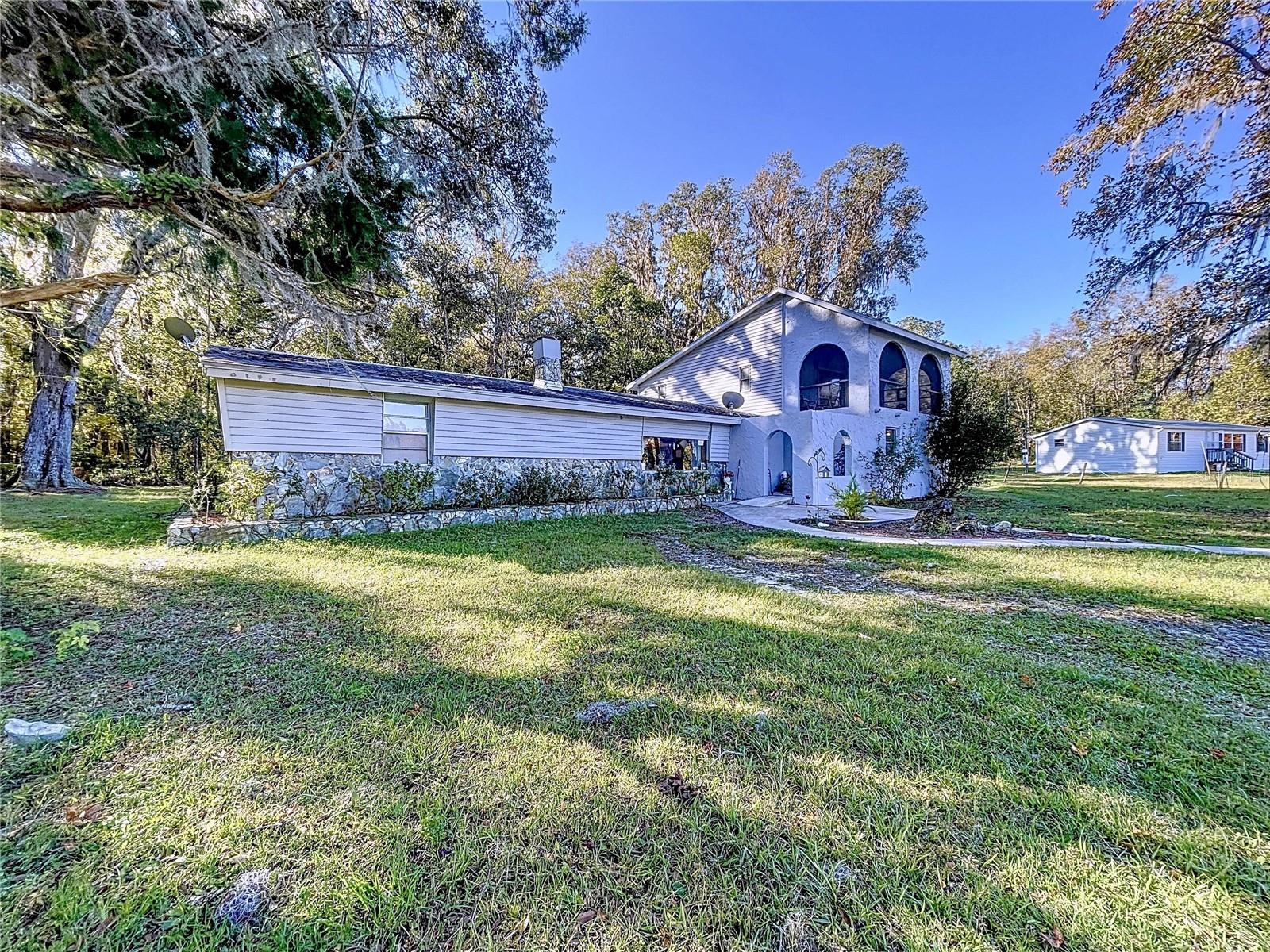 Image 88 of 91 For 9481 Patrick Street