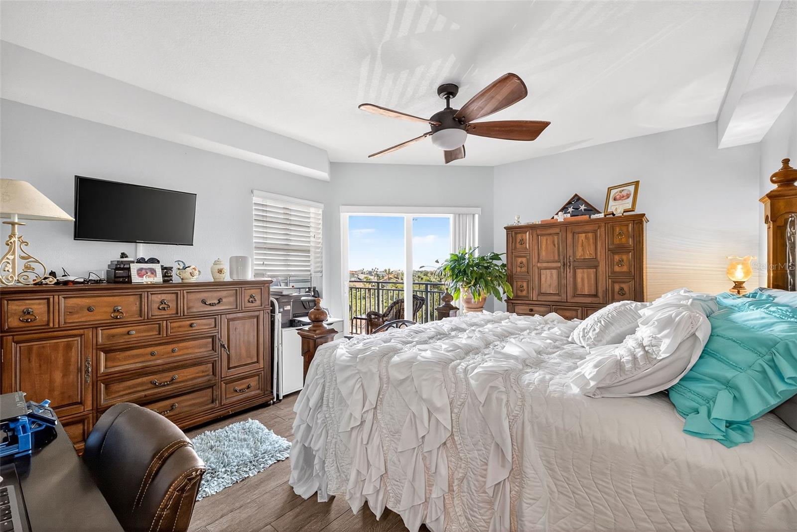 Image 19 of 55 For 4516 Seagull Drive 519