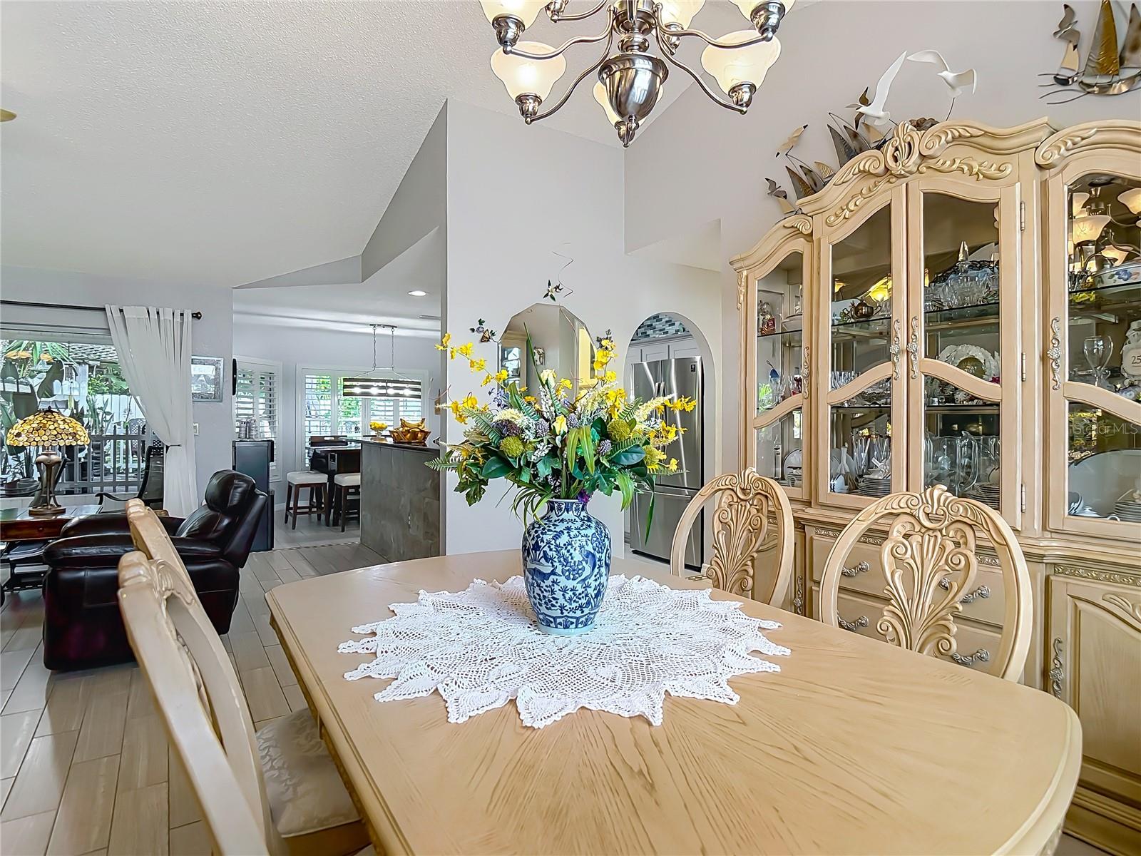 Listing photo id 27 for 8716 Helmsly Lane