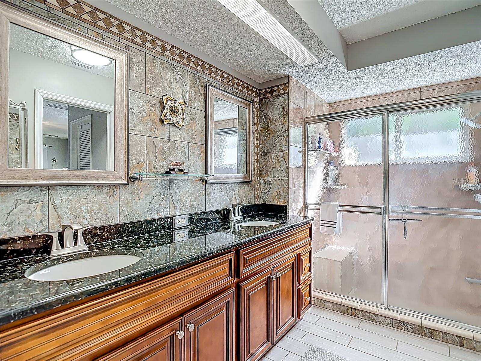 Listing photo id 34 for 8716 Helmsly Lane