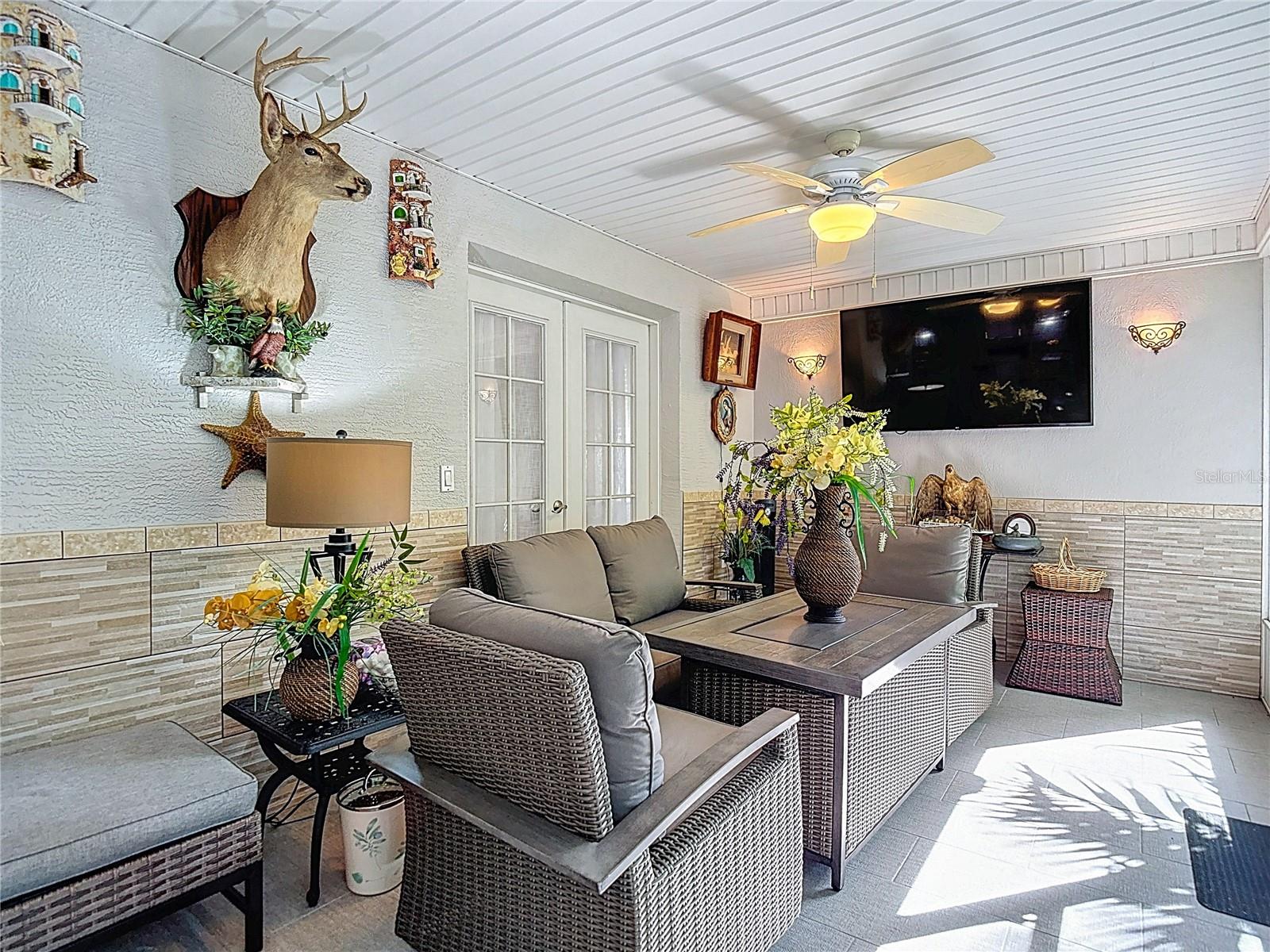 Listing photo id 50 for 8716 Helmsly Lane
