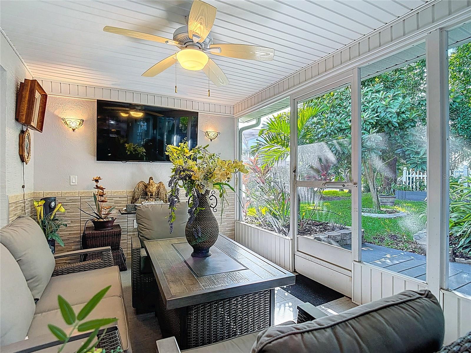 Listing photo id 51 for 8716 Helmsly Lane