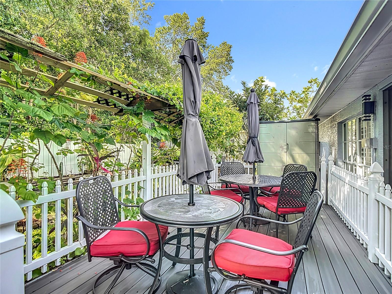 Listing photo id 56 for 8716 Helmsly Lane
