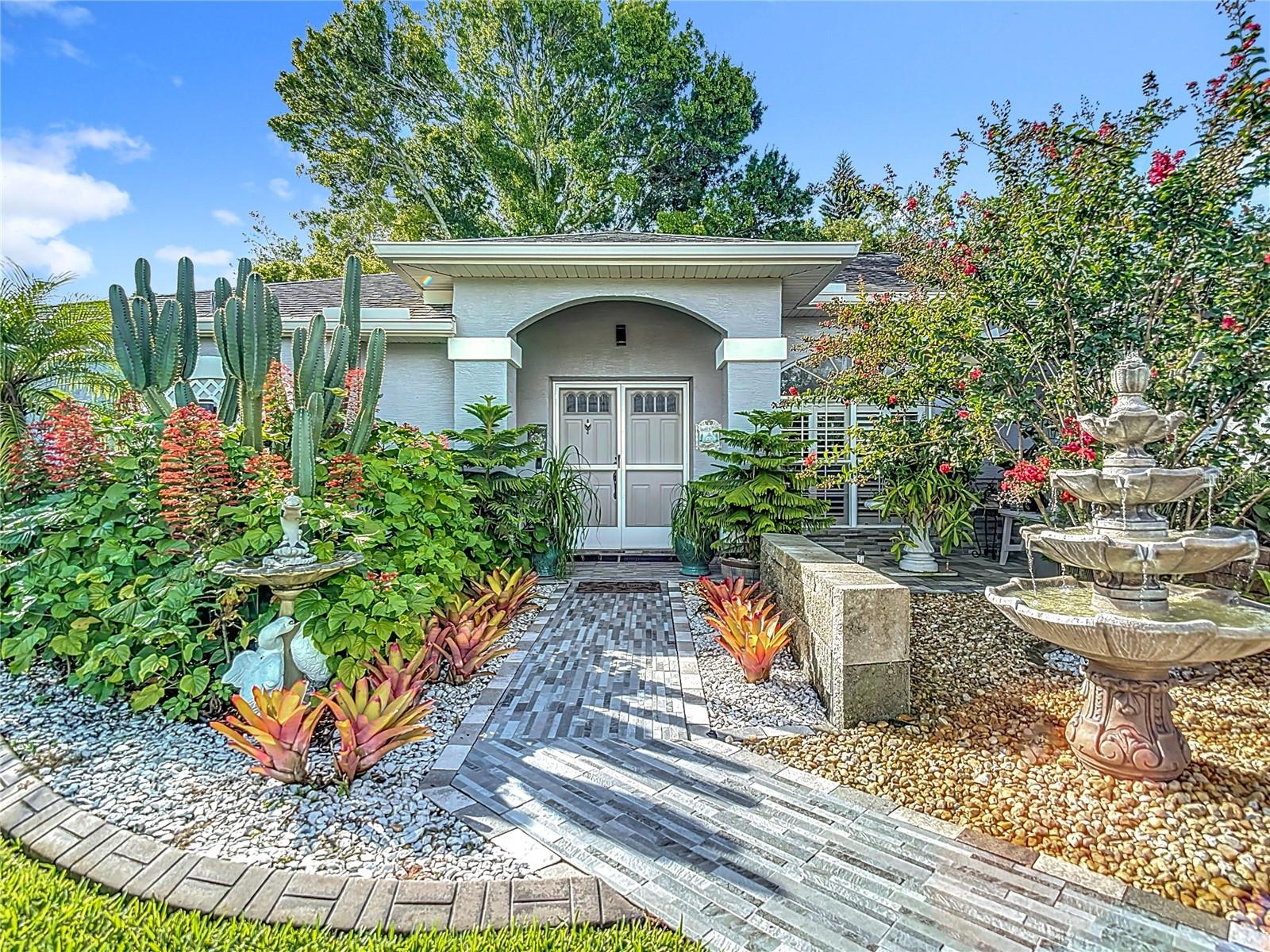 Listing photo id 4 for 8716 Helmsly Lane