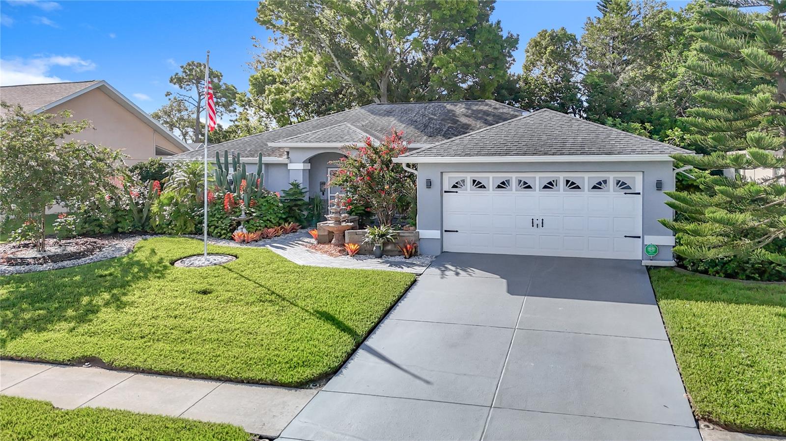 Listing photo id 70 for 8716 Helmsly Lane