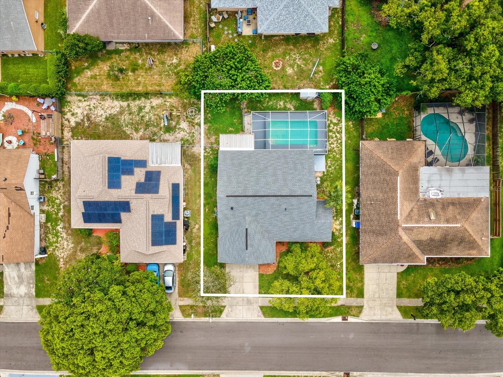 Image 25 of 30 For 8730 Martinique Lane