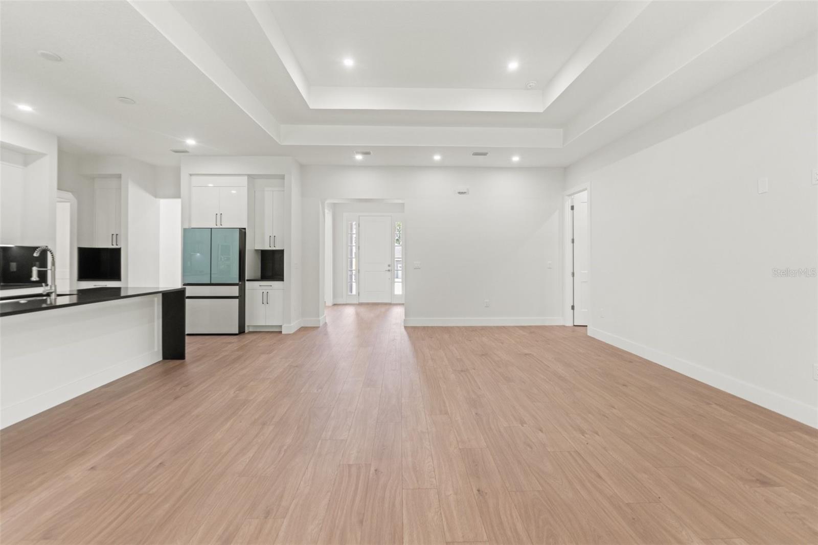 Image 21 of 61 For 4716 Hickory Oak Drive
