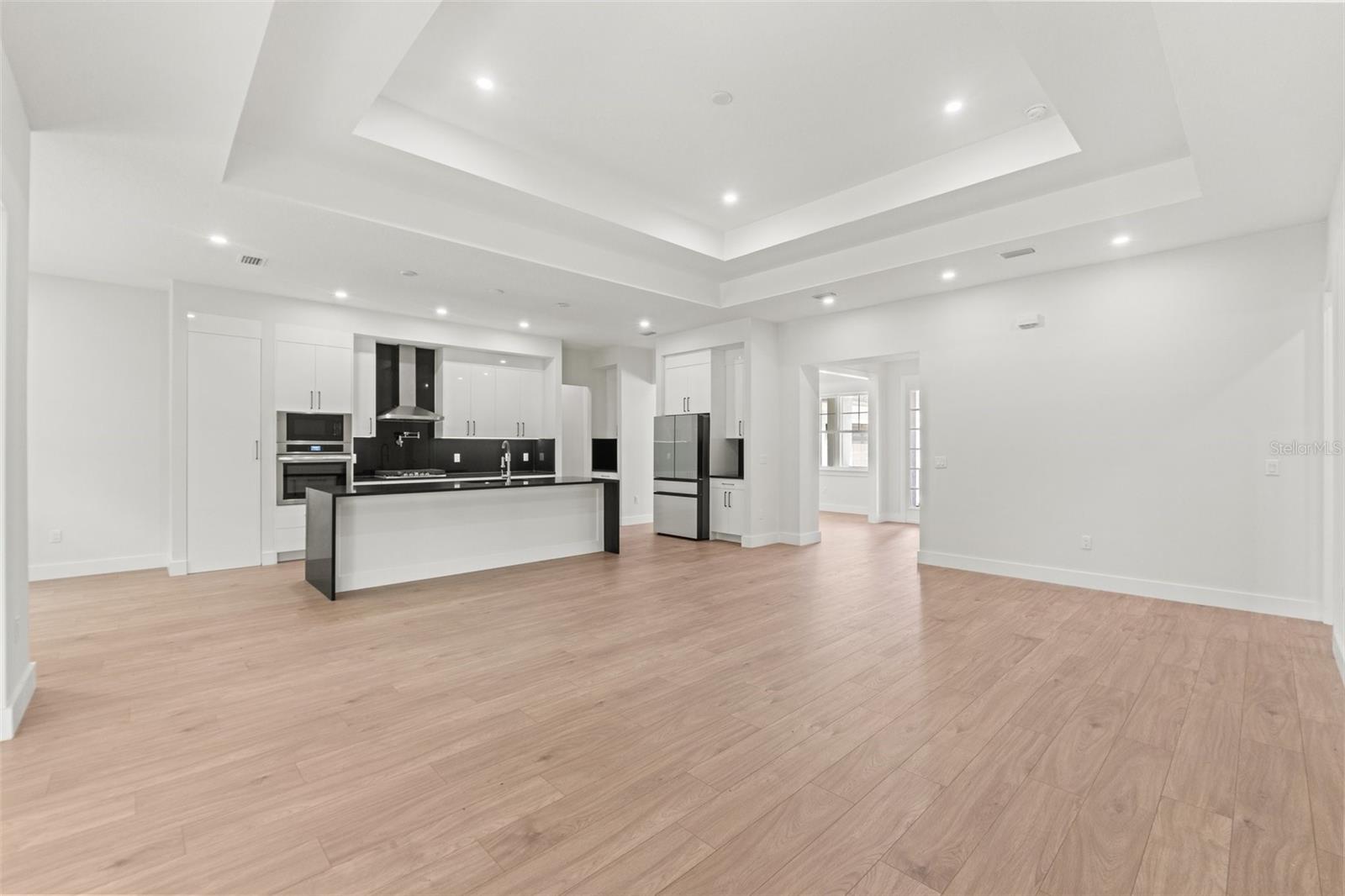 Image 22 of 61 For 4716 Hickory Oak Drive