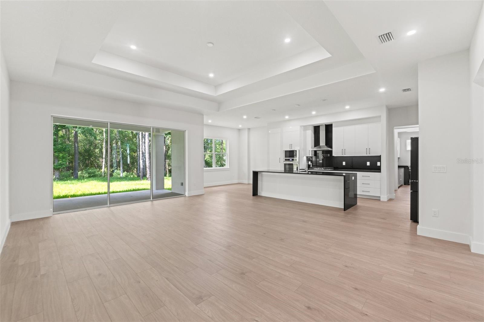 Image 24 of 61 For 4716 Hickory Oak Drive