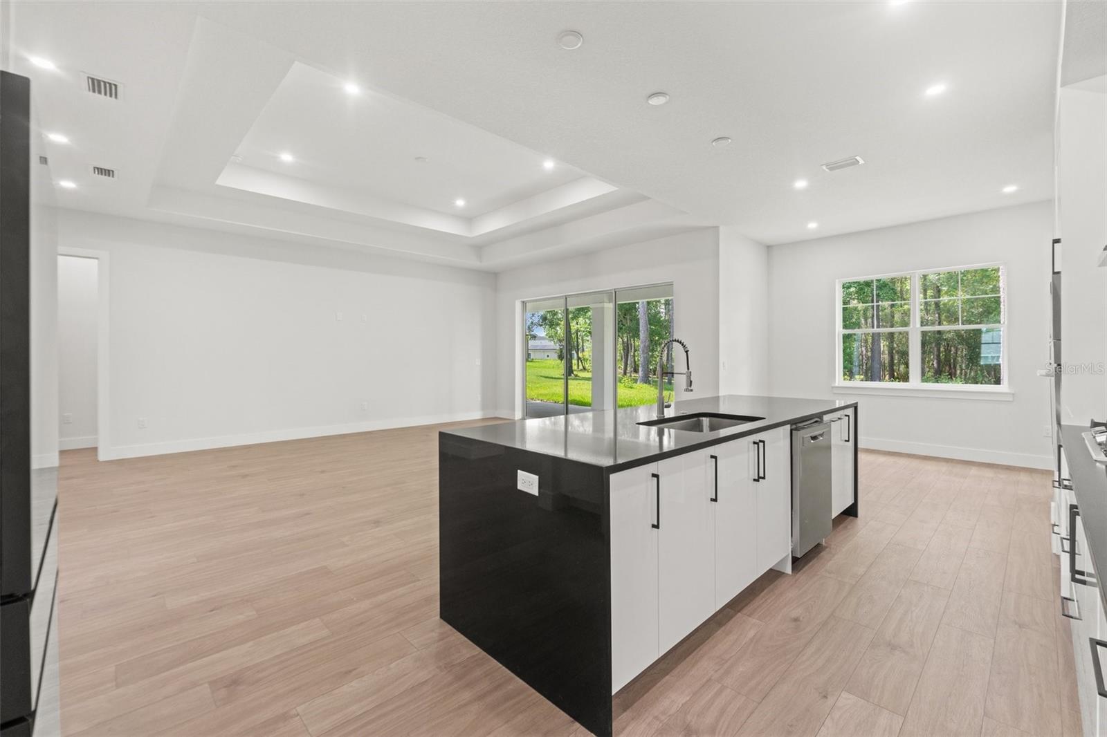 Image 27 of 61 For 4716 Hickory Oak Drive