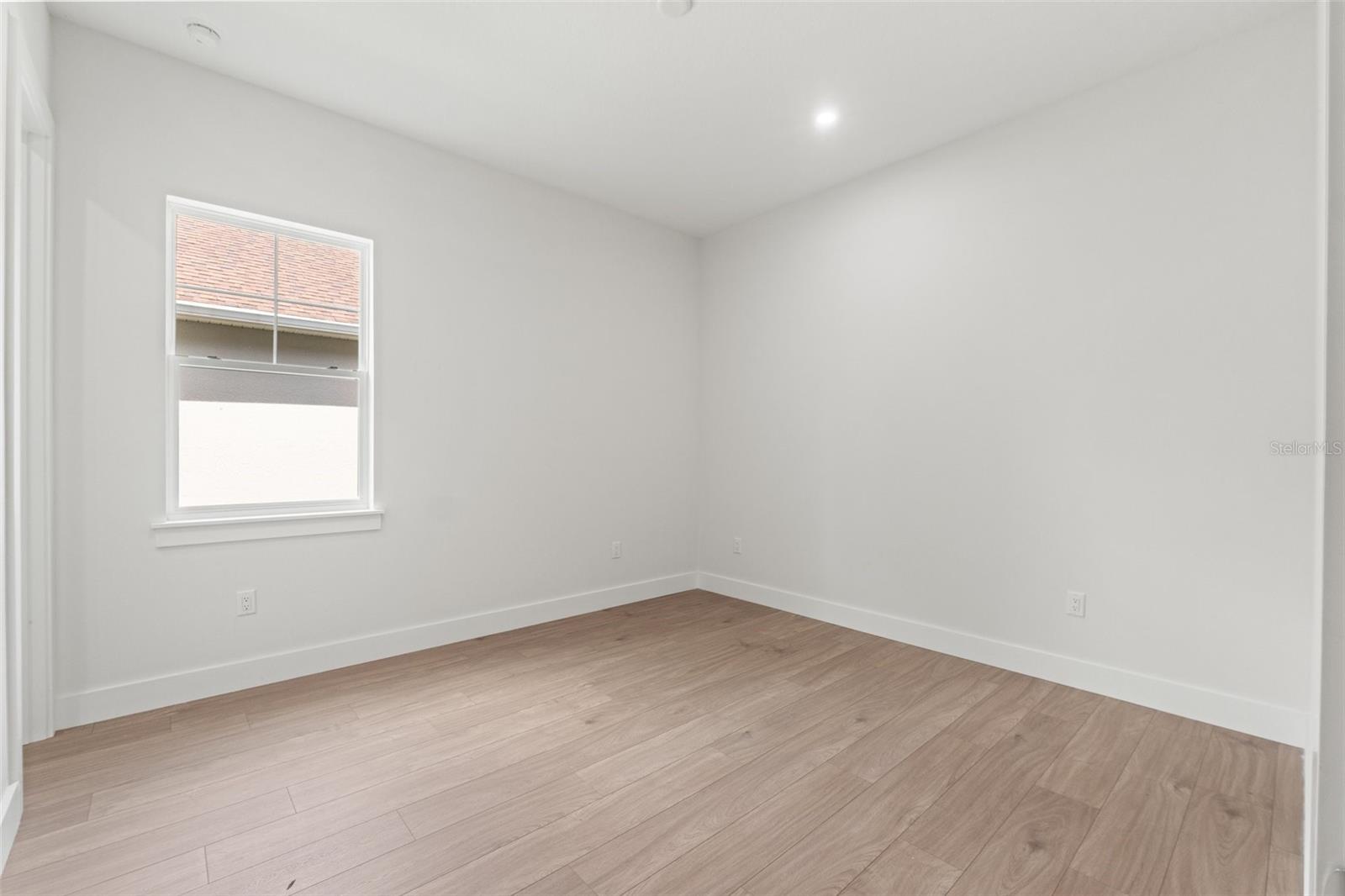 Image 36 of 61 For 4716 Hickory Oak Drive