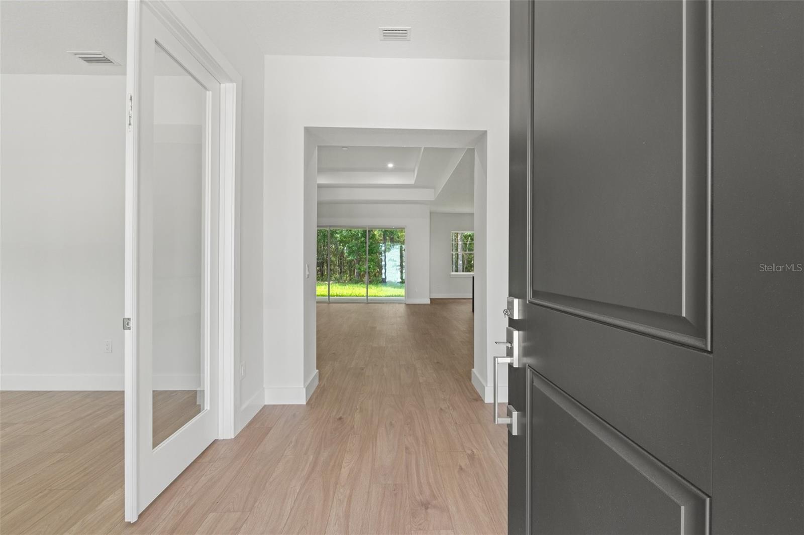 Image 6 of 61 For 4716 Hickory Oak Drive