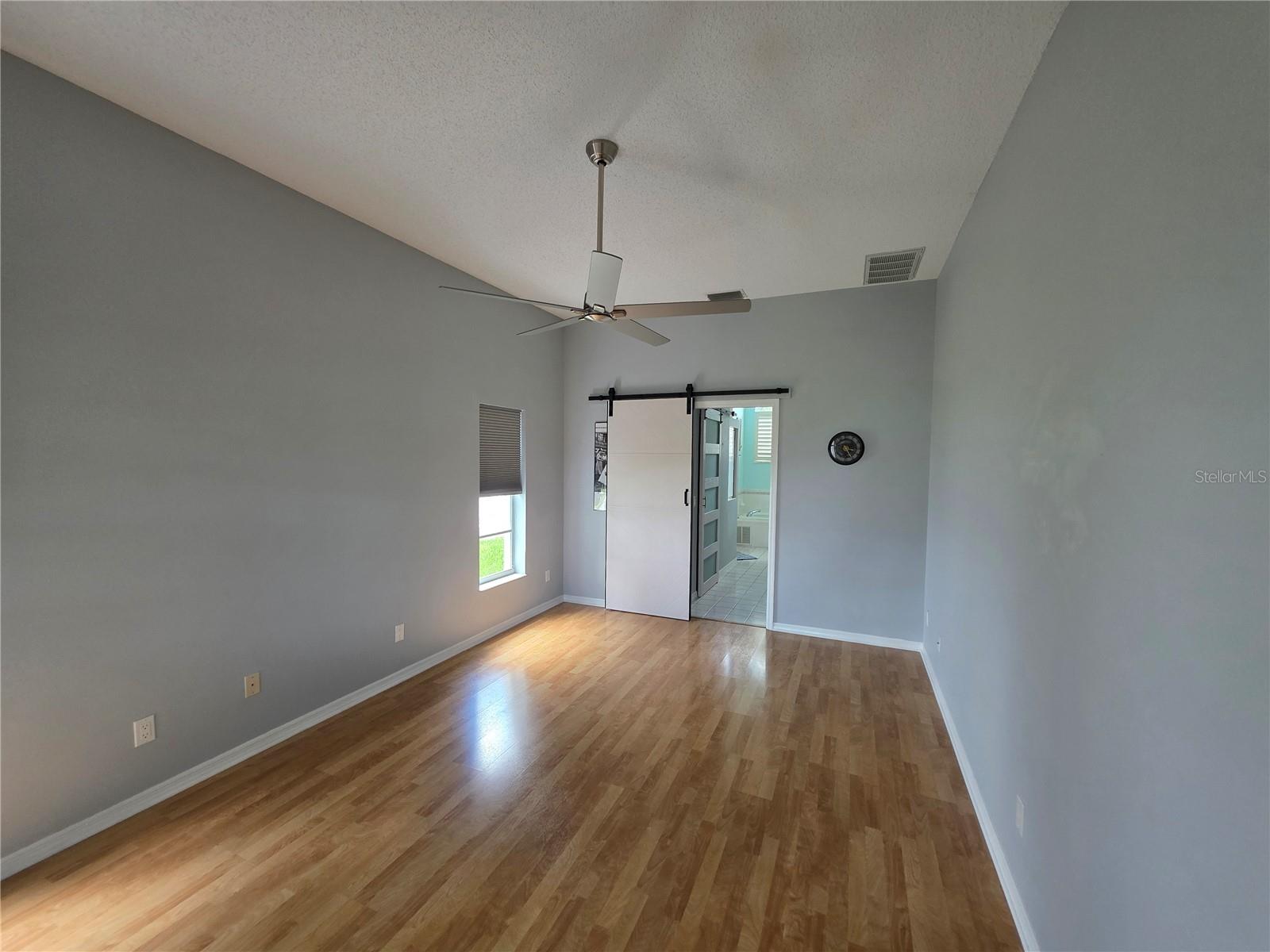 Image 16 of 29 For 7009 Rolling Green Drive