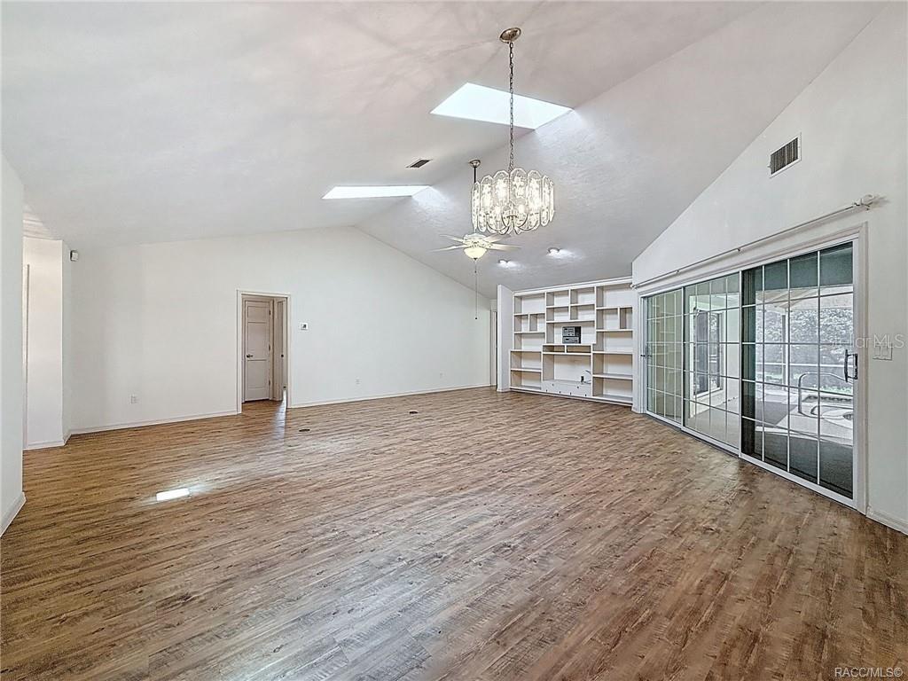 Image 13 of 74 For 5396 Pine Ridge Boulevard
