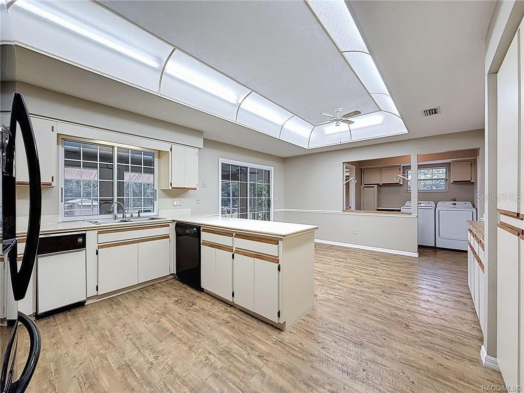 Image 20 of 74 For 5396 Pine Ridge Boulevard