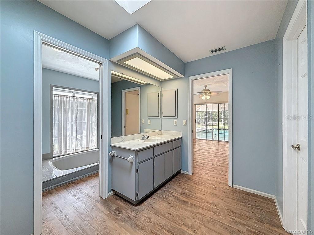 Image 36 of 74 For 5396 Pine Ridge Boulevard