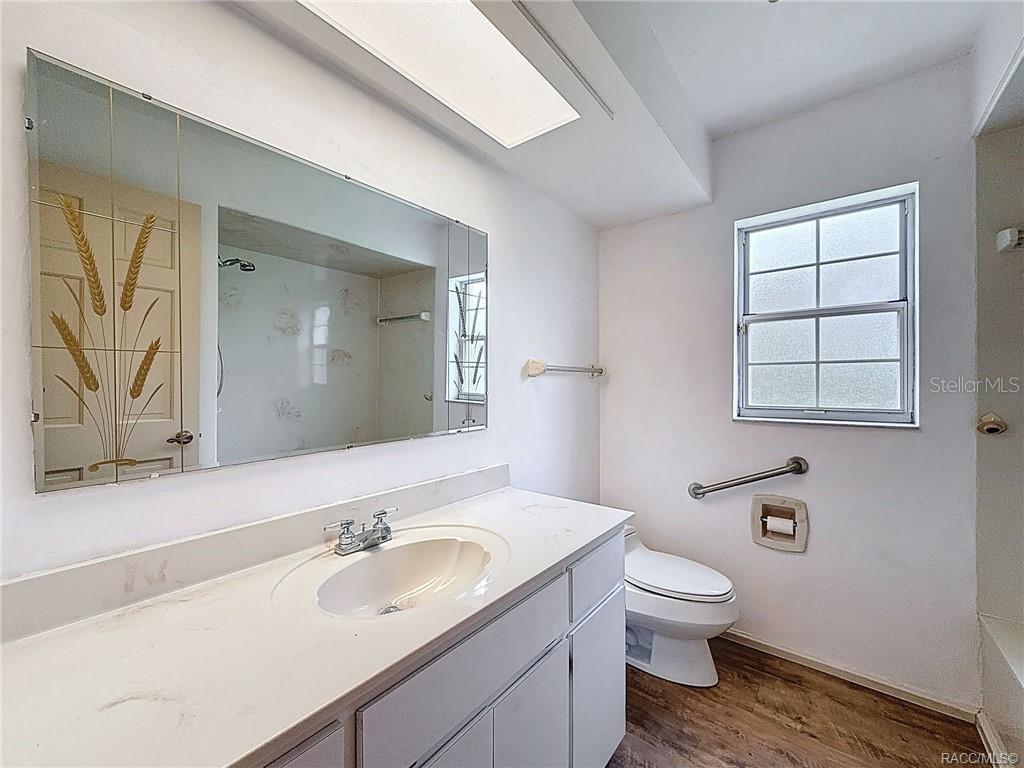 Image 43 of 74 For 5396 Pine Ridge Boulevard