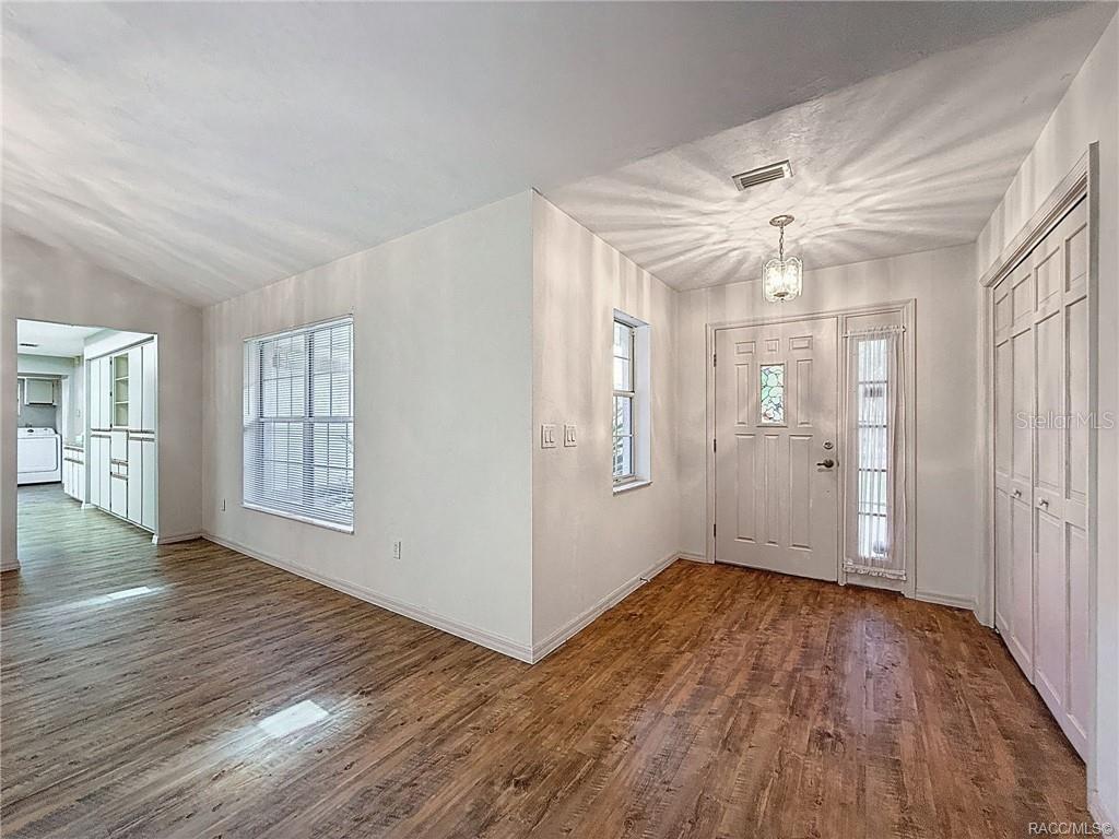 Image 8 of 74 For 5396 Pine Ridge Boulevard