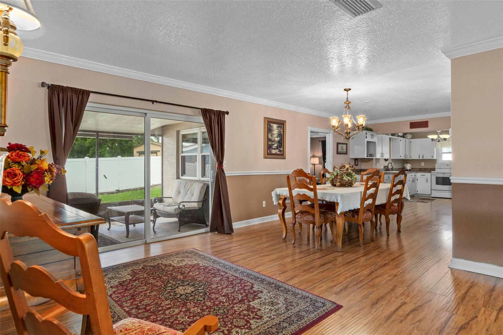 Image 10 of 38 For 5290 Gwen Lane