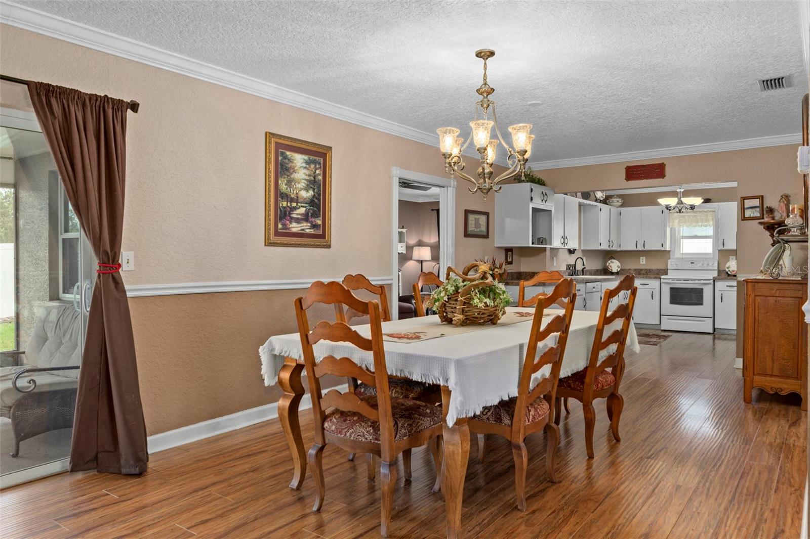 Image 11 of 38 For 5290 Gwen Lane