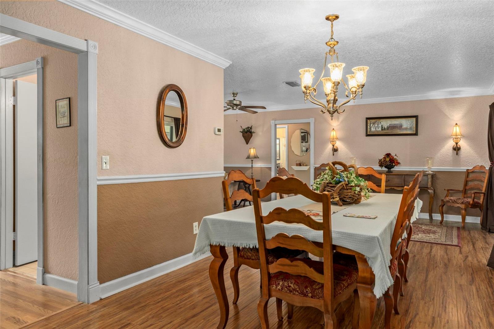 Image 12 of 38 For 5290 Gwen Lane