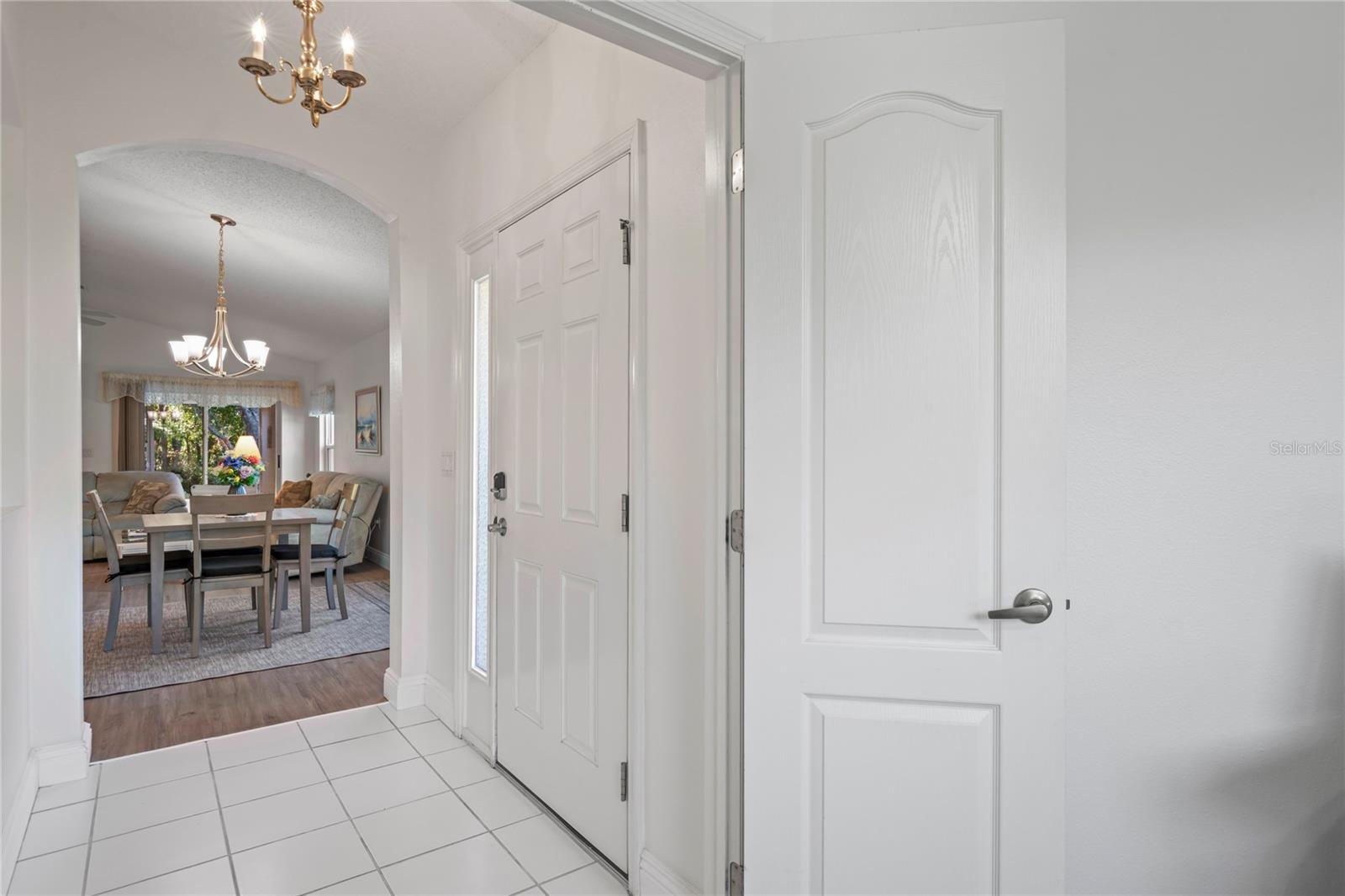 Image 4 of 76 For 11242 Heathrow Avenue