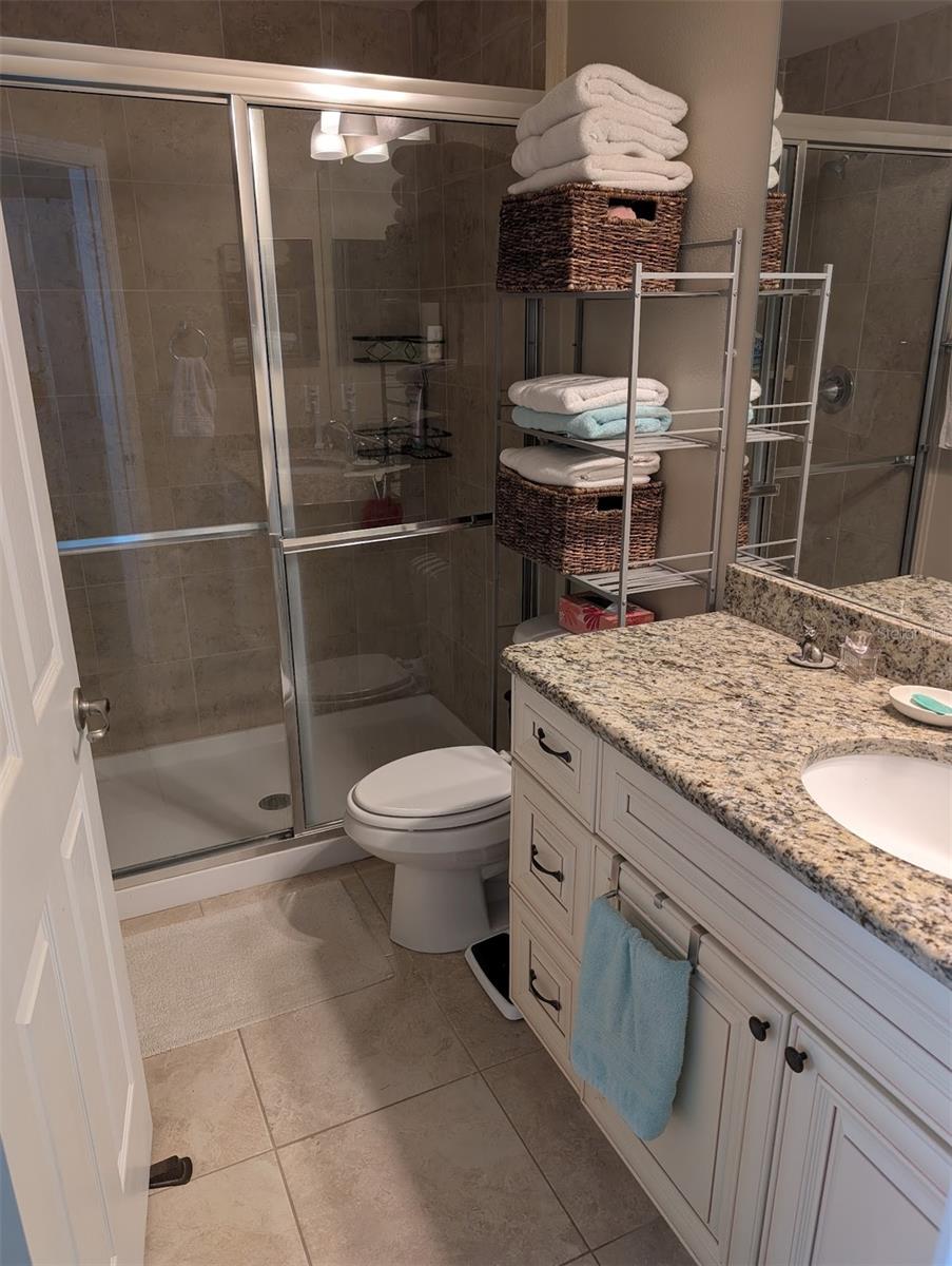 Listing photo id 7 for 6394 Banyan Boulevard 204