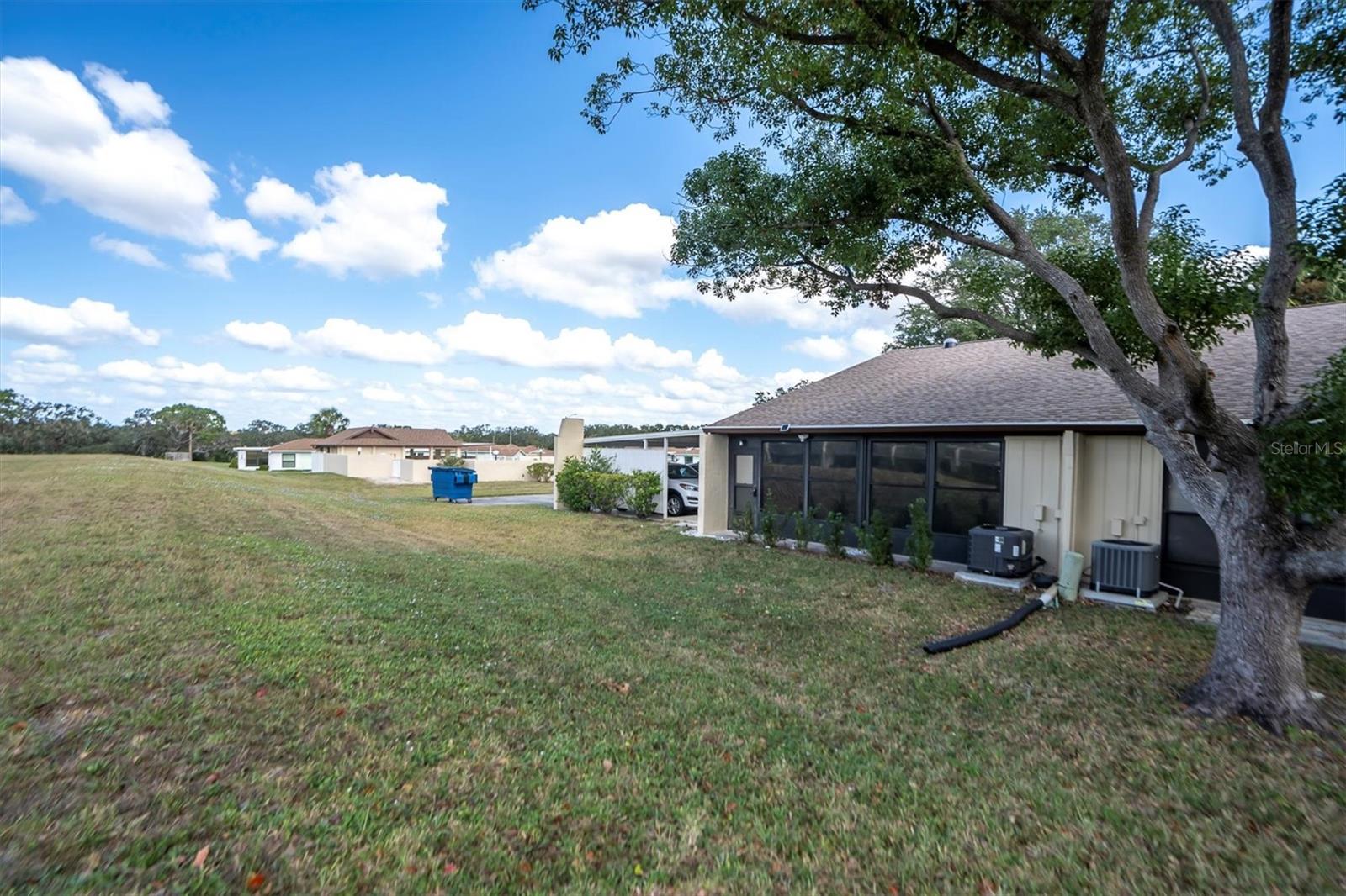 Image 25 of 38 For 11311 Dollar Lake Drive 6