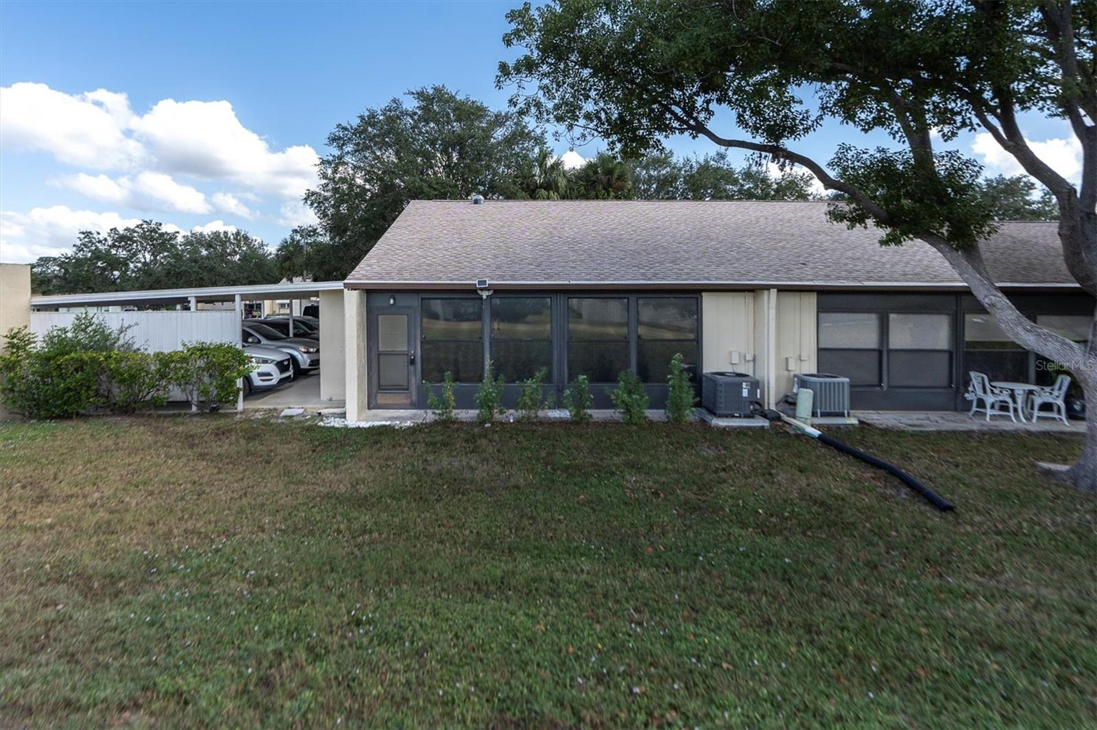 Image 28 of 38 For 11311 Dollar Lake Drive 6