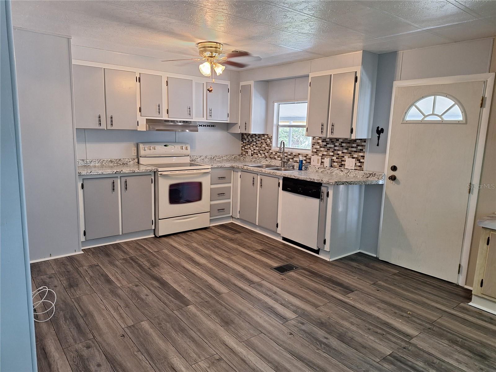 Image 13 of 77 For 7309 Blue Lake Drive