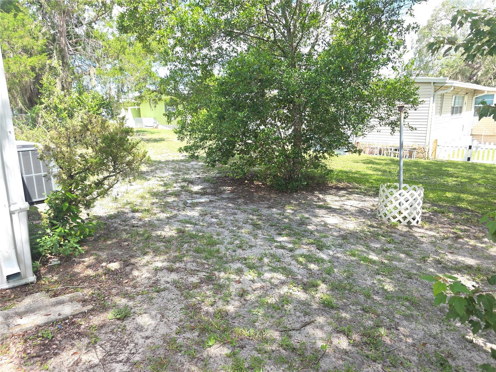 Image 18 of 18 For 12095 Walshwood Avenue