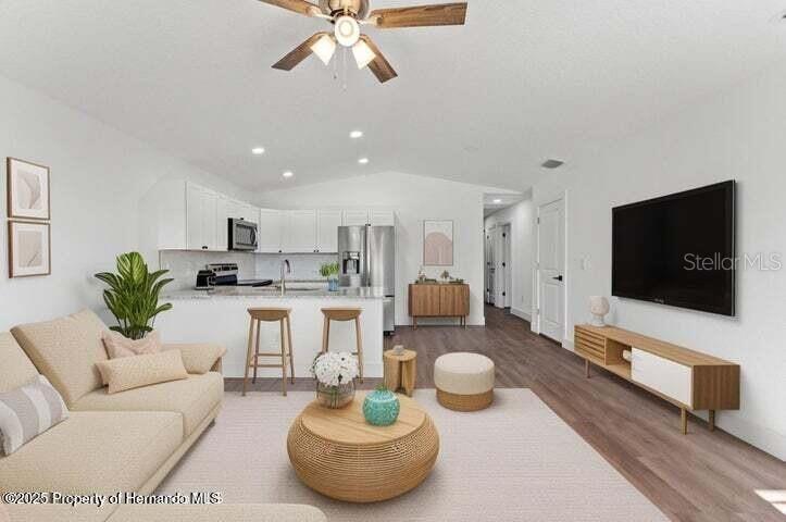 Image 4 of 27 For 3492 Sugarfoot Drive
