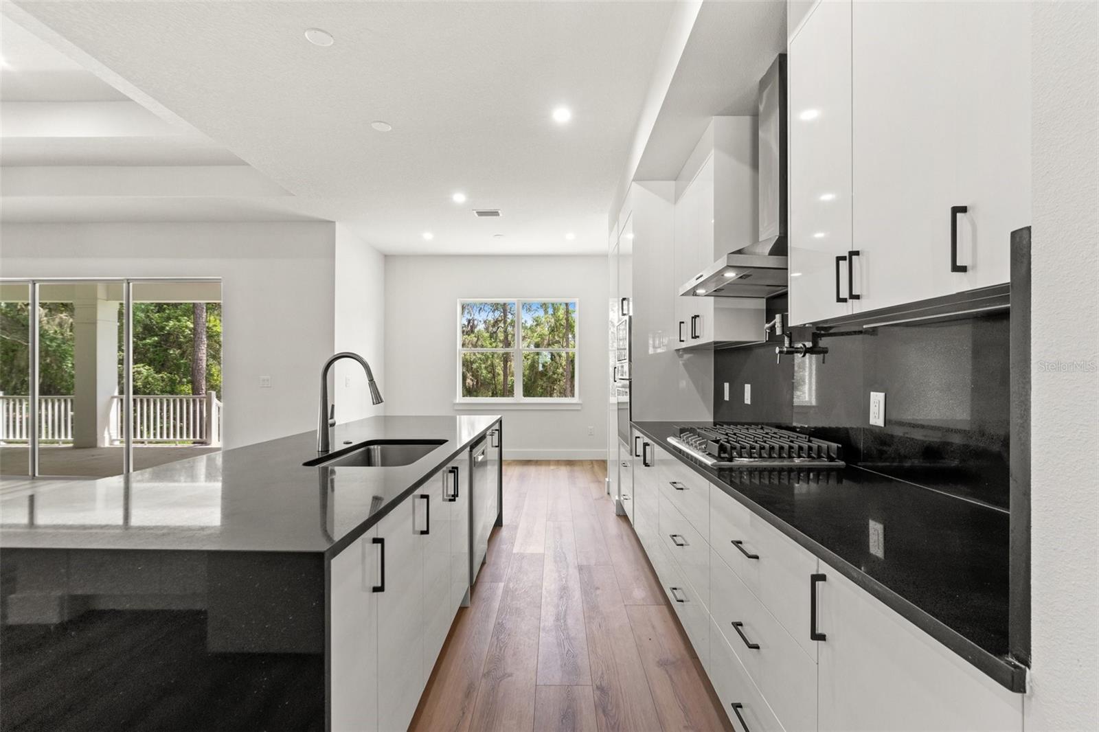 Image 19 of 61 For 4675 Hickory Oak Drive