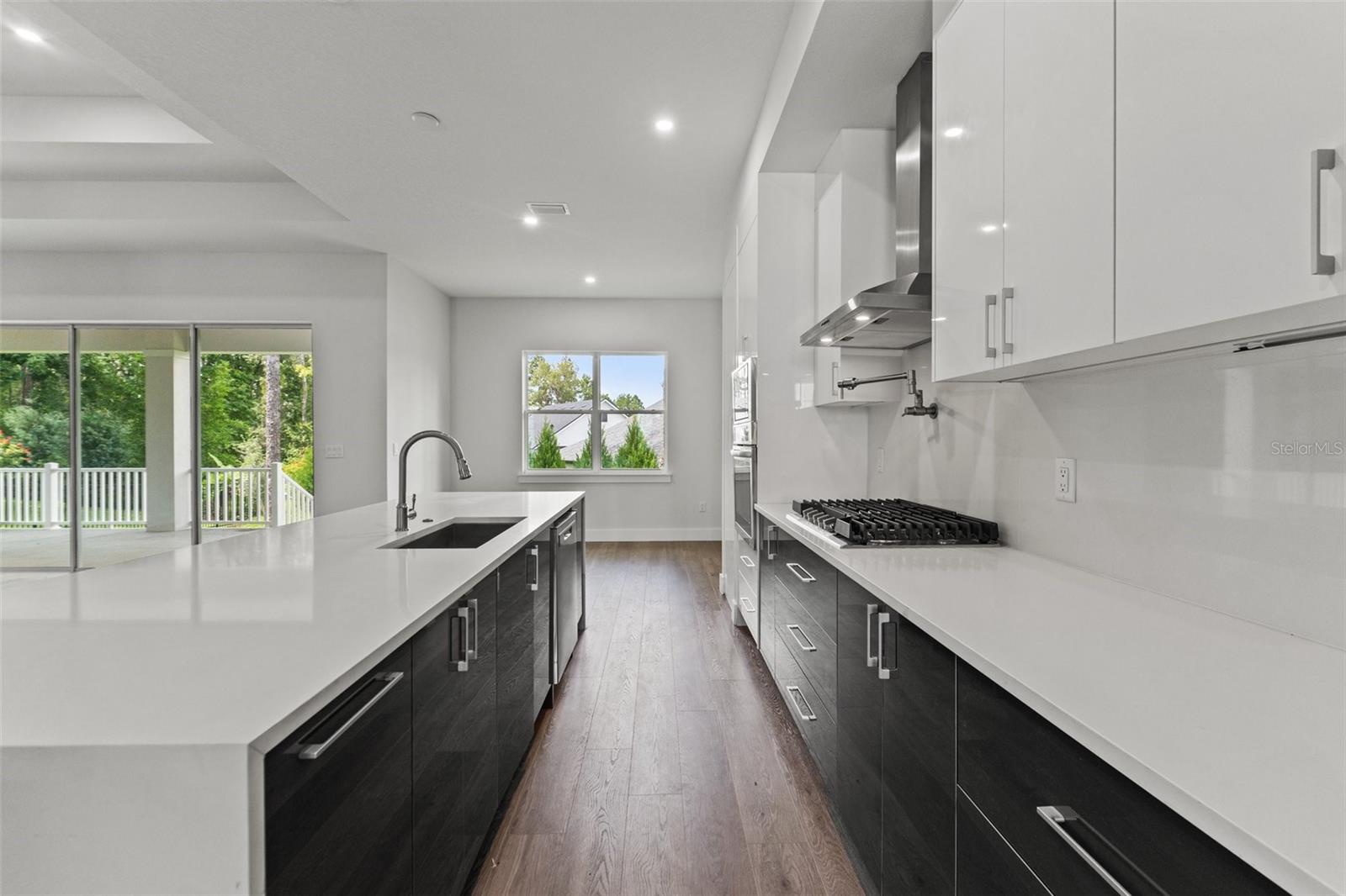 Image 10 of 61 For 4748 Hickory Oak Drive