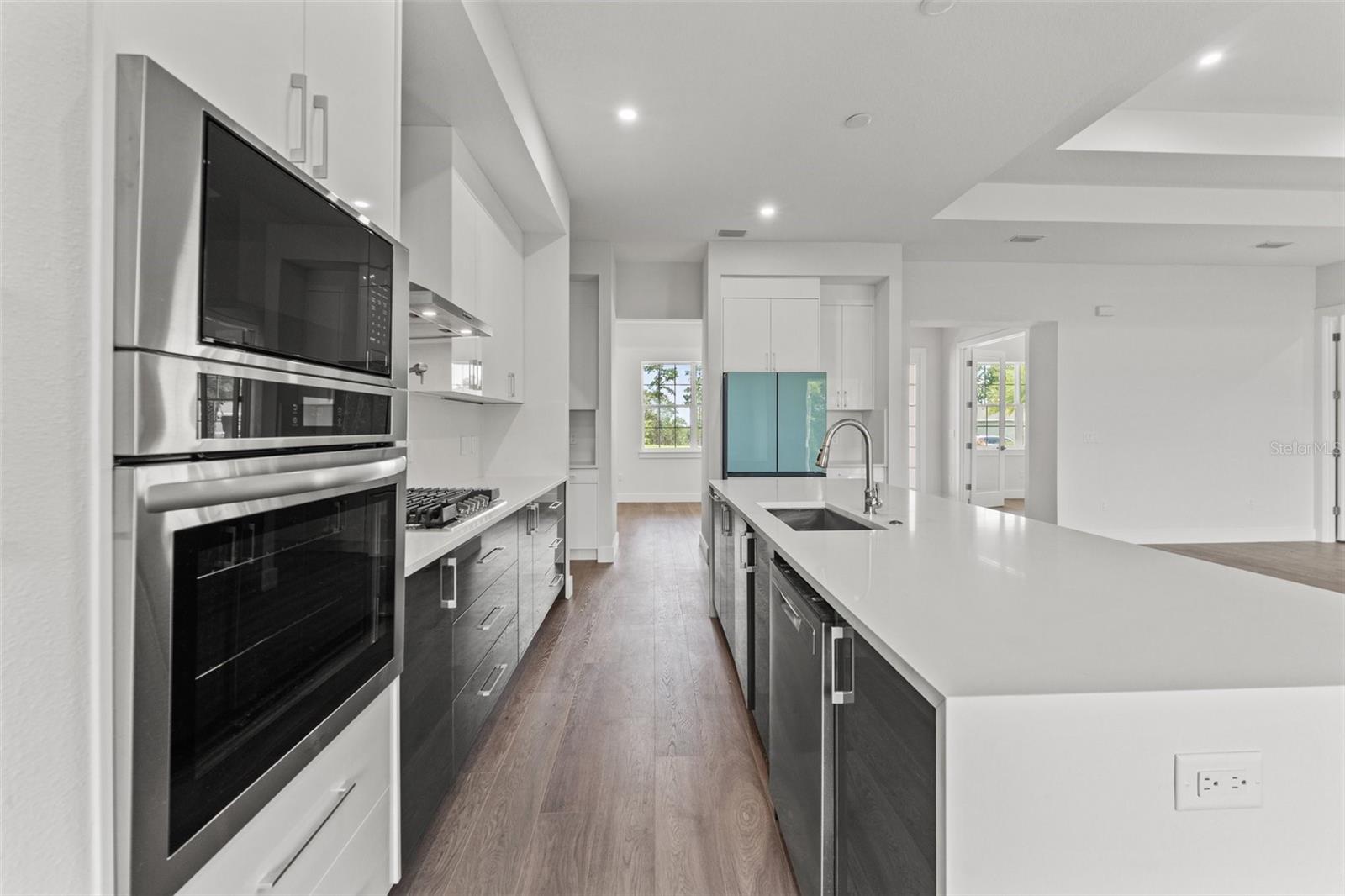Image 11 of 61 For 4748 Hickory Oak Drive